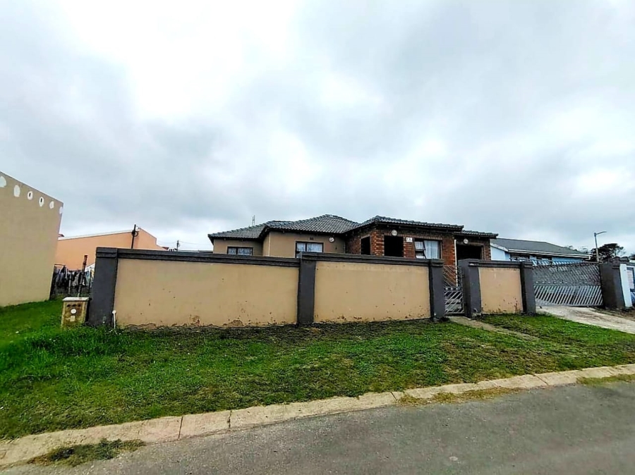 3 Bedroom Property for Sale in Amalinda Eastern Cape